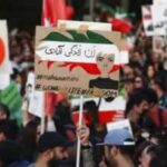 چرا جمهوری‌خواهان ایران در تبدیل شدن به یک قطب سیاسی ناکام مانده‌اند؟ – علی ملک