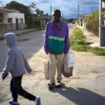 نامهٔ سرگشاده از کوبا: ما صدقه نمی‌خواهیم؛ می‌خواهیم بگذارند زندگی کنیم