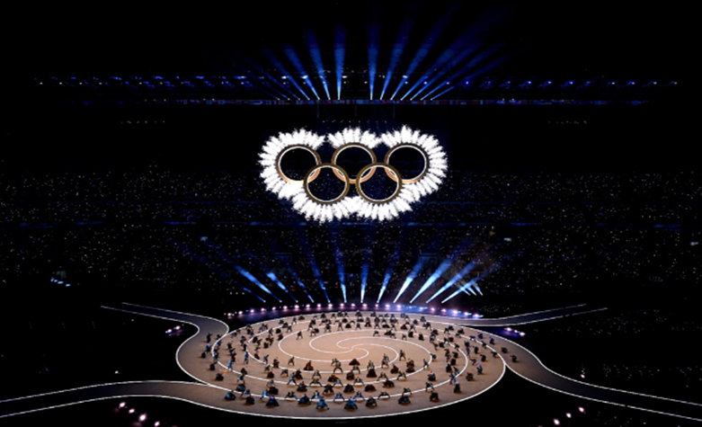 هو کردن ؛ جی دی ونس ؛ معاون رئیس جمهور آمریکا : بازی‌های المپیک زمستانی میلان-کورتینا ۲۰۲۶ ؛ با شکوه افتتاح شد؛ ایران چهار نماینده دارد.